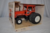 Ertl Allis- Chalmers 8030 with Cab & Duals - 1/16th scale