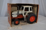 Ertl Case 2590 tractor with Cab - 1/16th scale