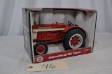 Ertl International 560 tractor - 1/16th scale