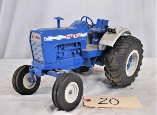 Ford 8000 tractor - wide front - 1/12th scale