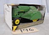 Ertl John Deere 1953 model 60 Orchard tractor - Collectors Edition - 1/16th scale
