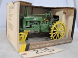 John Deere 1937 model G tractor - Collectors Edition  1/16th scale