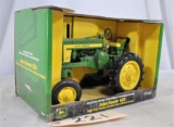Ertl John Deere 620 High Crop wide front - Collector Edition - 1/16th scale