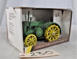 Ertl John Deere 1953 model D tractor - Collector's Edition - 1/16th scale