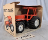 Ertl Deutz-Allis 8010 tractor with cab - 1/16th scale