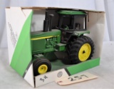 Ertl John Deere 4255 Row crop tractor with cab - 1/16th scale
