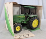 Ertl John Deere Utility tractor with cab - 1/16th scale