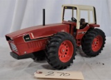 International 3588 tractor with cab - 1/16th scale - no box
