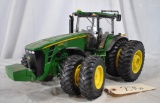John Deere 8530 with cab, 3-pt hitch & duals - 1/16th scale - no box
