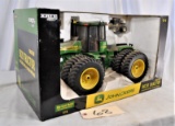 Ertl John Deere 9620 tractor with duals & cab - Collector Edition - 1/16th scale