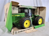 Ertl John Deere 4 WD with Duals & Cab - 1/16th scale