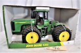 Ertl John Deere 9200 tractor with triples - 1/16th scale