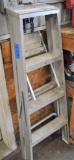 4ft Aluminum Step Ladder