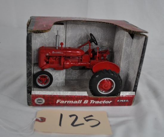 Ertl 1/16th Farmall B Tractor