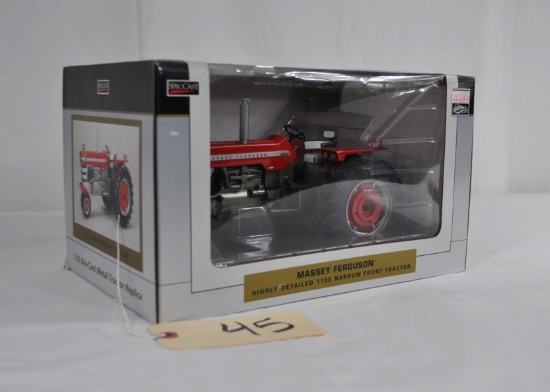 SpecCast Classic Series 1/16th Massey-Ferguson 1100 Narrow Front Tractor - Highly Detailed