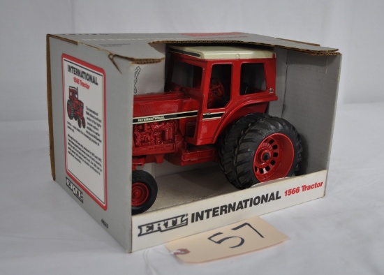 Ertl 1/16th International 1566 Tractor - Special Edition