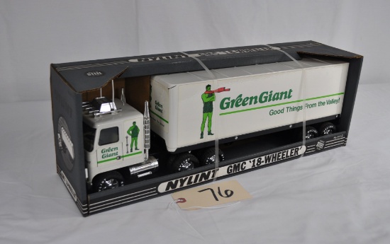 Nylint GMC Green Giant 18-Wheeler Truck & Trailer