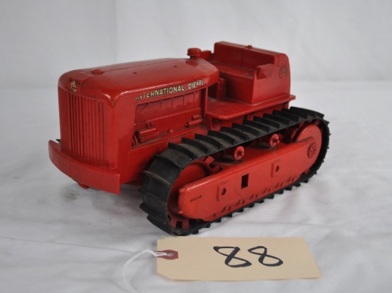 International Diesel TD 24 Crawler
