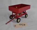 Ertl 1/16th Red Gravity Feed Wagon - No Box