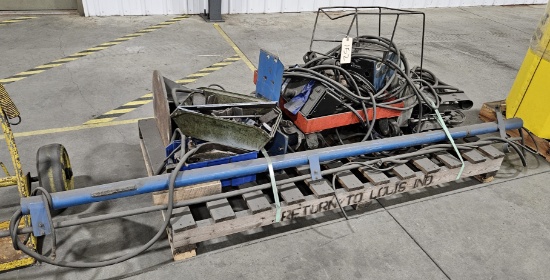 Miller S-22A Constant Speed wire Feeder with boom arm and jib - Unknown condition