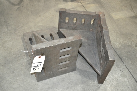 12" x 16" 90 degree Angle Iron Blocks