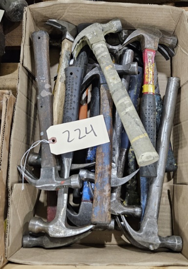 Variety of claw hammers