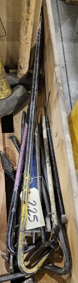 Assortment of wrecking bars & nail pullers