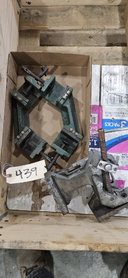 3 machinist Vises - various sizes