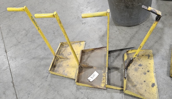 4 yellow metal handled dust pans