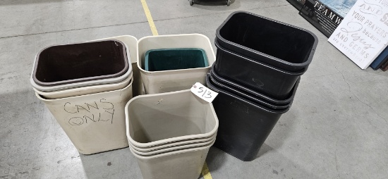 Approx. 17 various sized waste paper baskets/cans