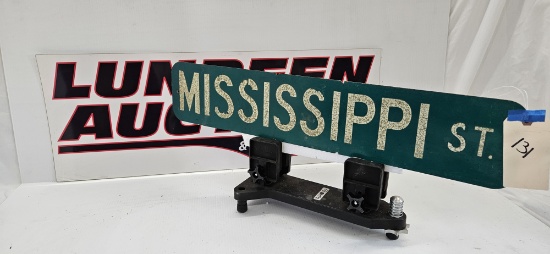 Mississippi Street Sign