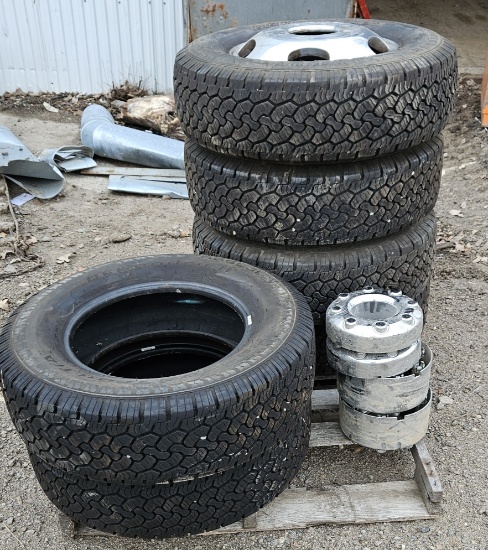 6 BF Goodrich tires - 4 Rims