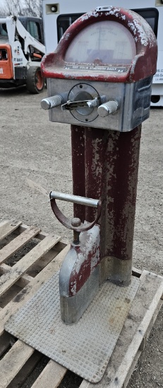 Mercury Athletic Scale