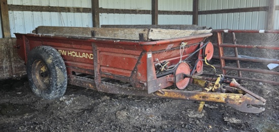 New Holland 513 Manure Spreader
