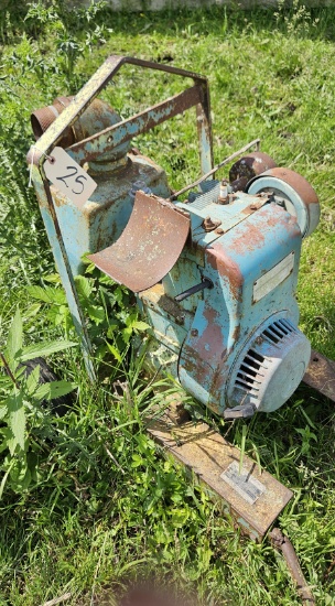 C.H. & E Trash Pump
