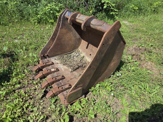 Bobcat Co. Bucket- 30"