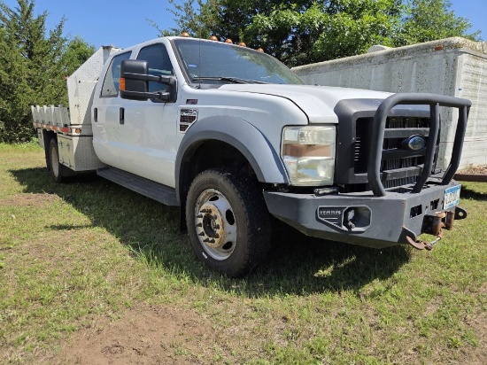 2009 Ford F550 XL Super Duty Crew Cab 4x4 w/9' Aluminum Dump Box-