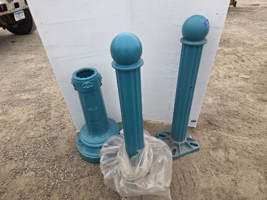 Cast Aluminum Traffic Barrier Posts- 3 Pieces