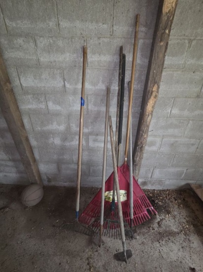 Outdoor Hand Tools