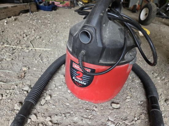 Craftsman 2 Gal Wet Vac