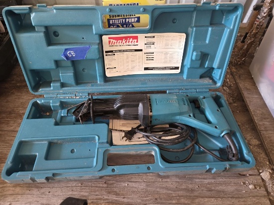 Makita Saw-Z-All - Corded