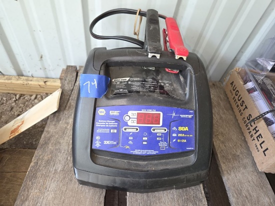 Napa Battery Charger