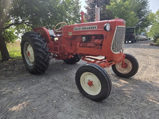 1971 Allis Chalmers D17- 2 Speed-Complete Engine Overhaul- Former Show Tractor! - Running