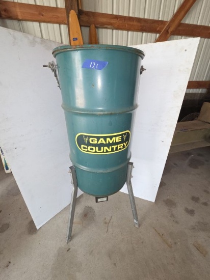 Game Country Animal Feeder