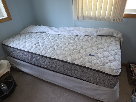 Serta Simmons Brand Twin Bed w/Frame- Fairly New Per Owner