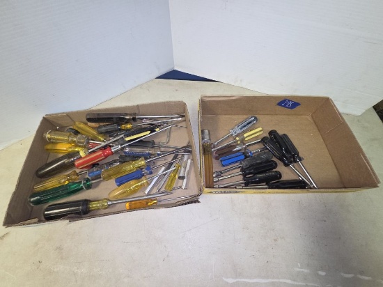 Nut Drivers and Screwdrivers- Large Lot