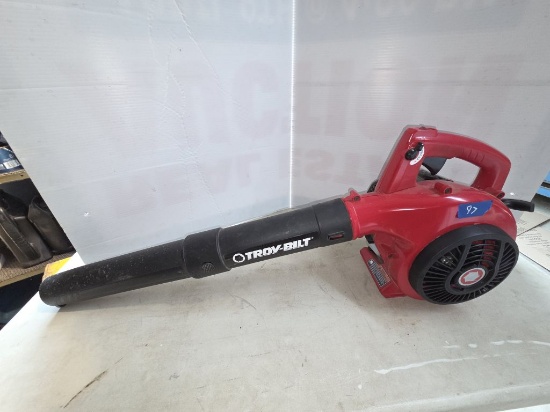 Troy Bilt TB430 Gas Leaf Blower
