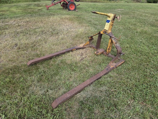 3-pt Bale Mover
