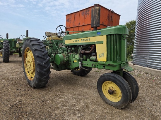 1957 John Deere 620 Gas Tractor - Engine Fires But Does Not Stay Running