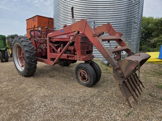 1945 Farmall M Gas Tractor with Schwartz Trip Bucket Loader with Manure & Snow Buckets